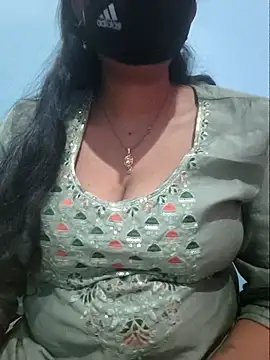 Sexyradha  online show from 04/11/26, 04:22