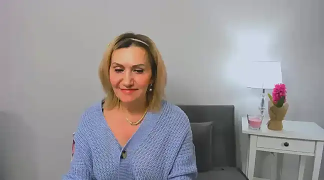 IsabellaSexyMilf online show from 03/06/25, 04:07