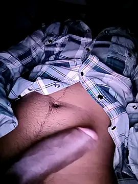 Snapshot of Topboy_6 chatting on 10/21/25, 02:29 Topboy 6 online show from 10/21/25, 02:29