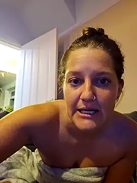 Pleasing-Chloe49 online show from 03/20/25, 11:23