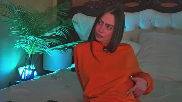 Amanda River online show from 03/11/26, 07:42