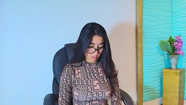 Snapshot of Mia_Montess chatting on 01/17/26, 01:38 Mia Montess online show from 01/17/26, 01:38