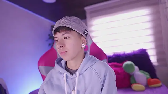 tommy blue online show from 02/21/26, 02:07