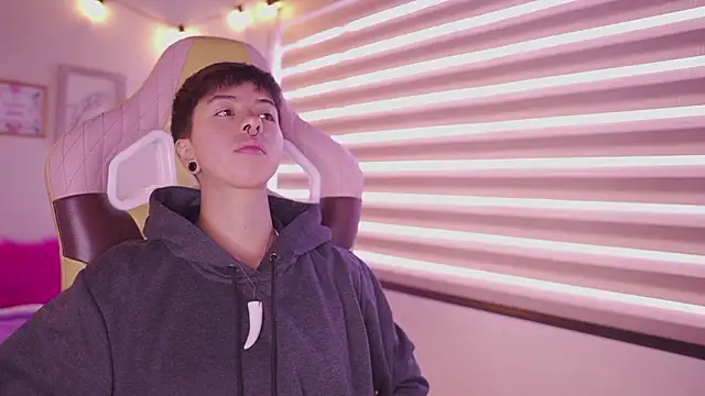 tommy blue online show from 03/06/26, 12:34