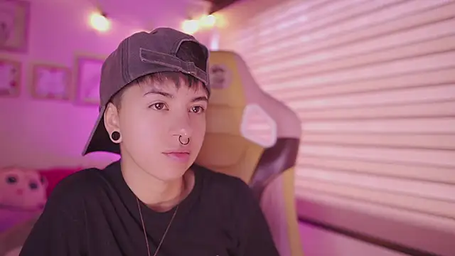 tommy blue online show from 04/08/26, 12:49