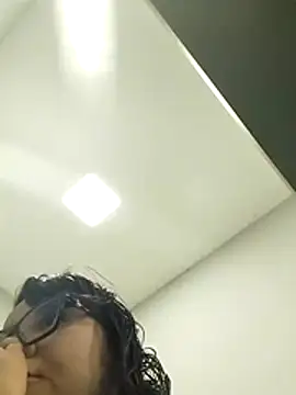 viviksmel online show from 12/04/25, 02:15