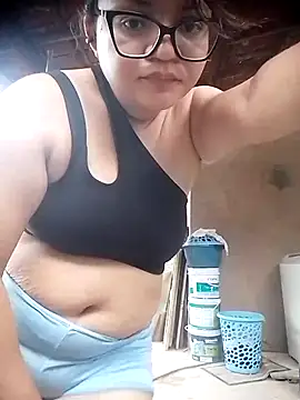 viviksmel online show from 04/18/26, 07:51