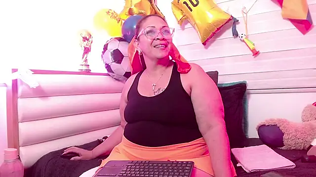 scarlettbooty online show from 06/19/26, 11:03