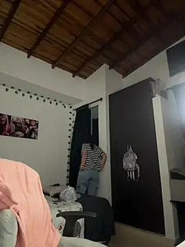 Snapshot of Camil_Lee chatting on 03/07/25, 05:40 Camil Lee online show from 03/07/25, 05:40