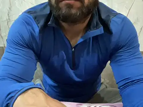 rahul121beng online show from 03/12/25, 05:28