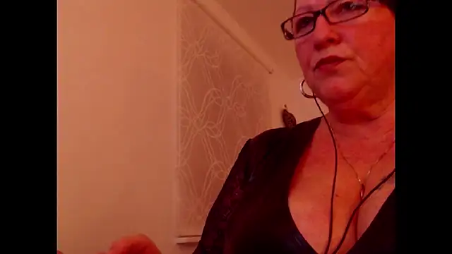 Snapshot of conny99 chatting on 02/08/25, 09:04 conny99 online show from 02/08/25, 09:04