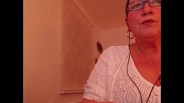 Snapshot of conny99 chatting on 02/14/25, 08:05 conny99 online show from 02/14/25, 08:05