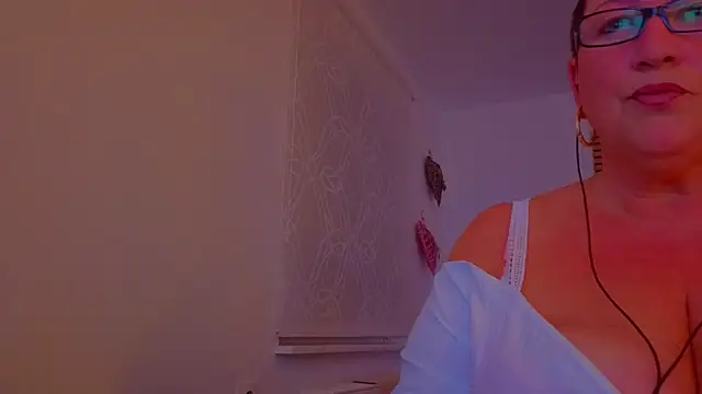 Snapshot of conny99 chatting on 09/15/25, 08:31 conny99 online show from 09/15/25, 08:31