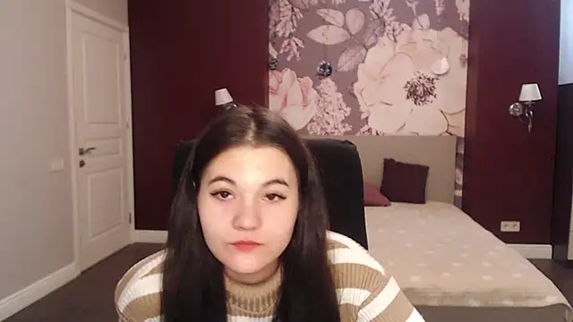 Snapshot of ElinaMils chatting on 03/11/25, 06:53 ElinaMils online show from 03/11/25, 06:53