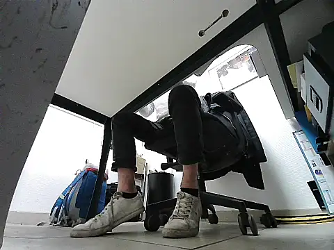 GM51-1988 online show from 10/28/25, 05:59