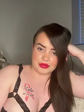 Snapshot of Sophie_23XX chatting on 03/21/25, 06:29 Sophie 23XX online show from 03/21/25, 06:29