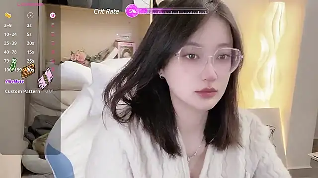 Snapshot of Foutunestar chatting on 03/15/25, 02:01 Foutunestar online show from 03/15/25, 02:01