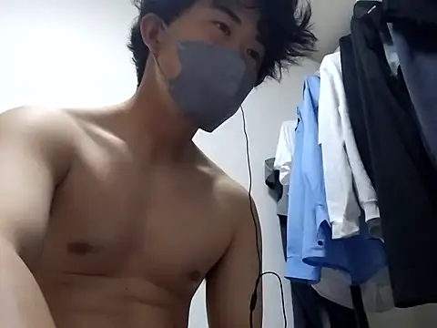 taaaaaa- online show from 05/18/26, 12:11