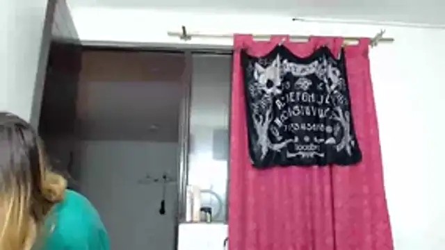 KratosAfroditacs online show from 10/24/25, 05:53