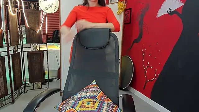 Snapshot of NicoleHitman chatting on 03/19/25, 11:28 NicoleHitman online show from 03/19/25, 11:28