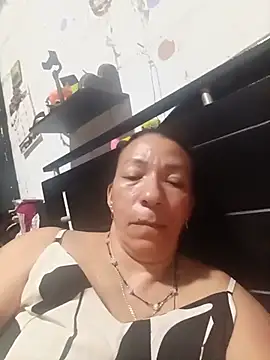 Snapshot of Antonela45 chatting on 06/21/26, 11:29 Antonela45 online show from 06/21/26, 11:29