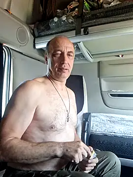 aleksis1313 online show from 05/08/26, 07:03