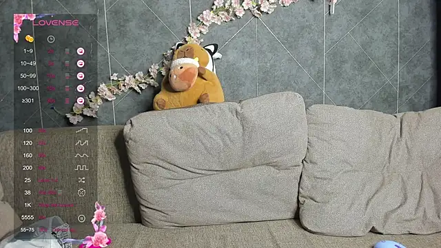 EvaTheHeart online show from 11/30/25, 02:15