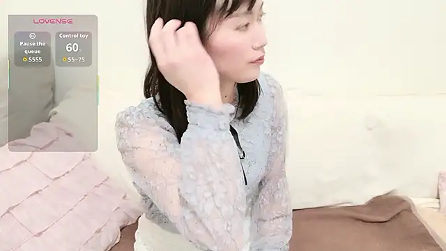 pppYukaqqq online show from 12/20/25, 11:28