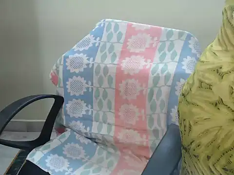 Surjeet Kaur online show from 03/25/26, 07:25