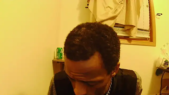 BadazzRXL online show from 11/28/25, 02:47