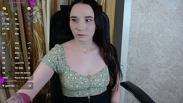 KateForLove online show from 03/05/25, 02:23