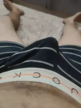 Snapshot of horniestboi chatting on 07/10/26, 05:15 horniestboi online show from 07/10/26, 05:15