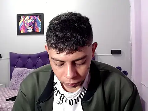 Alejandroo 22 online show from 10/22/25, 01:33