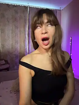 Mary Kiitty online show from 12/20/25, 09:49