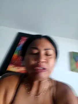 Ariana Rodriguez online show from 10/21/25, 01:12