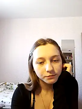Snapshot of Bonechka chatting on 03/20/25, 08:09 Bonechka online show from 03/20/25, 08:09