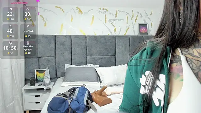 Cristal Velle online show from 11/24/25, 01:00