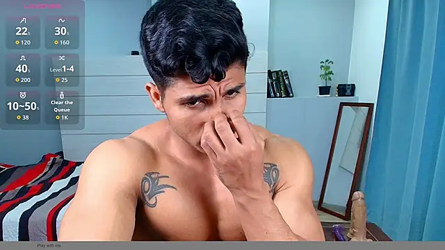 Snapshot of Apolotherock chatting on 10/23/25, 12:54 Apolotherock online show from 10/23/25, 12:54