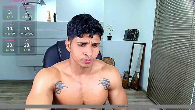 Snapshot of Apolotherock chatting on 11/25/25, 08:09 Apolotherock online show from 11/25/25, 08:09