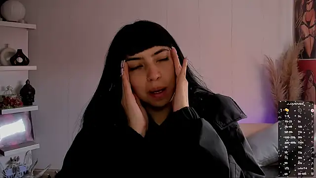 Saraa Desiree online show from 09/17/25, 01:02