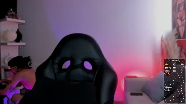 Saraa Desiree online show from 10/18/25, 04:19