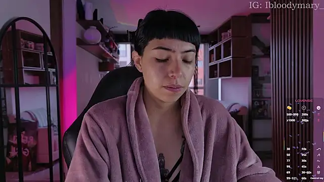 Saraa Desiree online show from 06/10/26, 02:38