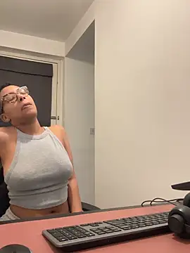 Melia Rayne online show from 03/06/26, 10:34