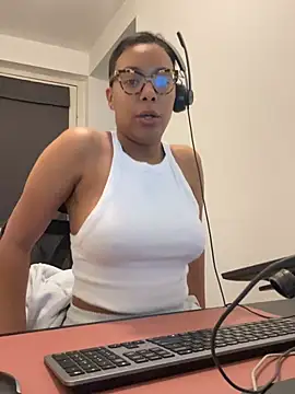 Melia Rayne online show from 03/12/26, 10:43