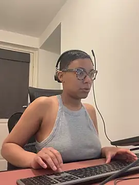 Melia Rayne online show from 03/27/26, 10:48