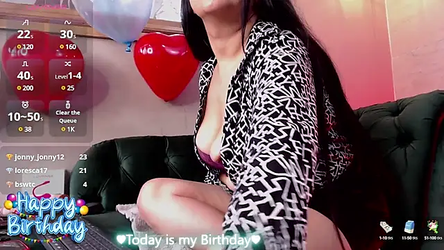 Snapshot of Chanel_milff_ chatting on 03/15/25, 06:32 Chanel milff  online show from 03/15/25, 06:32