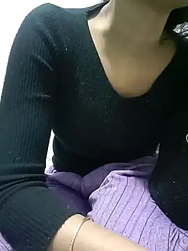 sexy-trisha1 online show from 01/08/26, 02:08