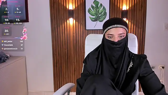 Snapshot of salma_arabicc chatting on 03/13/25, 09:54 salma arabicc online show from 03/13/25, 09:54