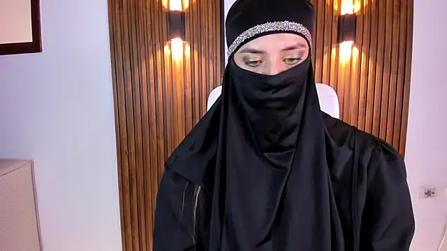 Snapshot of salma_arabicc chatting on 03/14/25, 10:18 salma arabicc online show from 03/14/25, 10:18