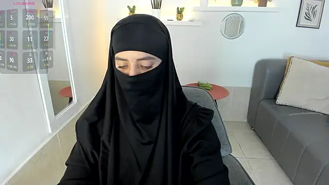 Snapshot of salma_arabicc chatting on 09/16/25, 02:56 salma arabicc online show from 09/16/25, 02:56